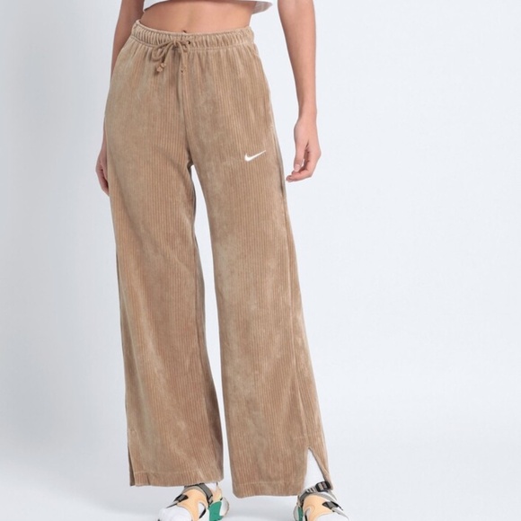 Nike Sportswear Velour Wide-leg Pants - Picture 1 of 8